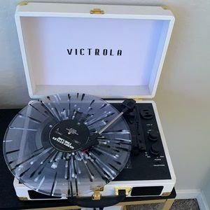 victrola record player